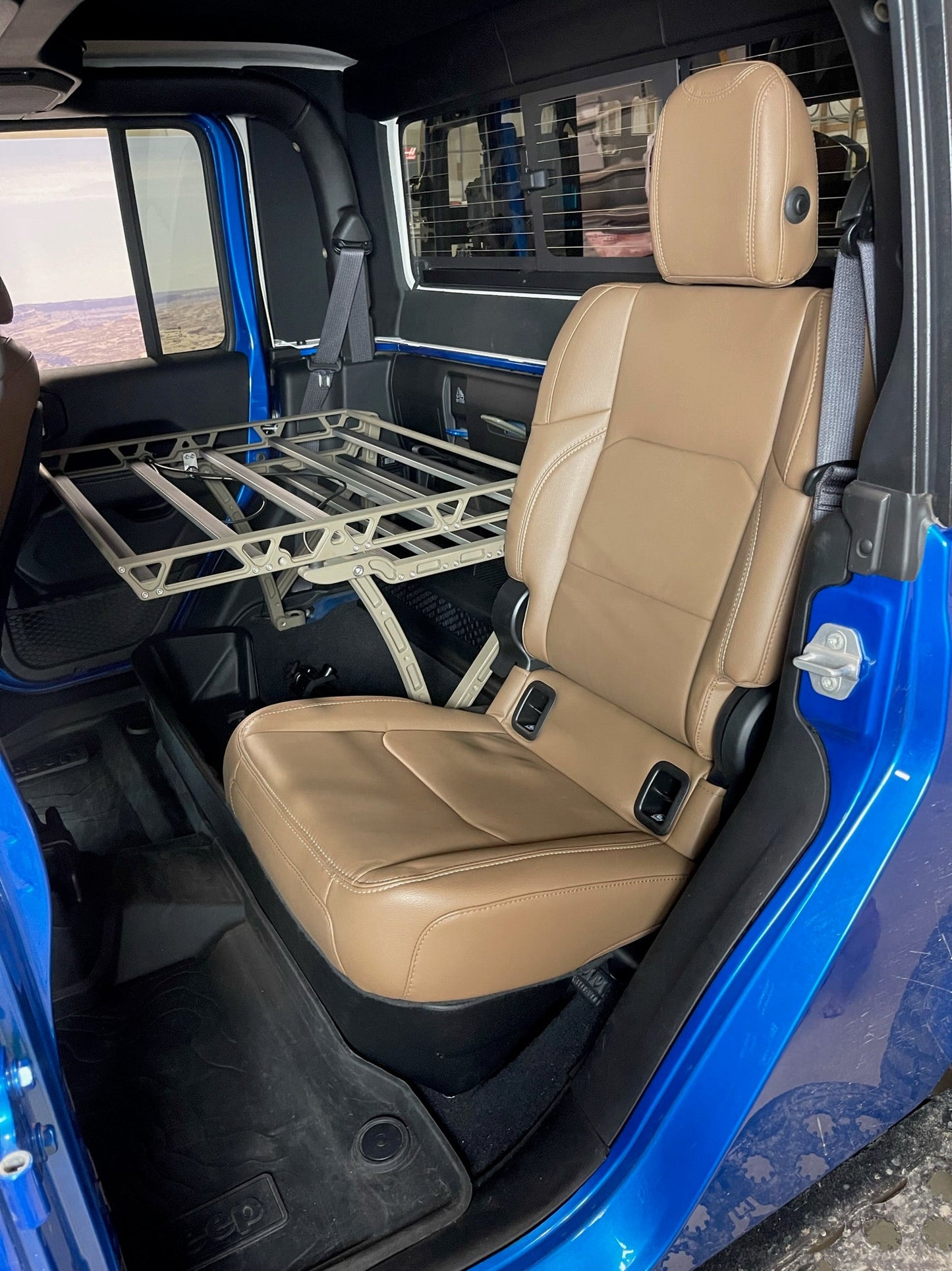 RSDR (Rear Seat Delete Rack)