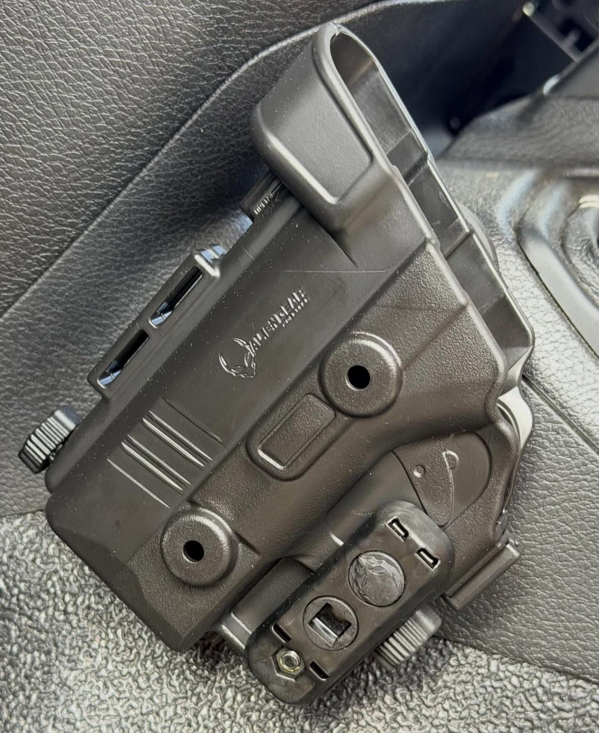 UNIVERSAL ACCESSORY MOUNT FOR 2018+ JEEP WRANGLER JL &  GLADIATOR - CMM OFFROAD