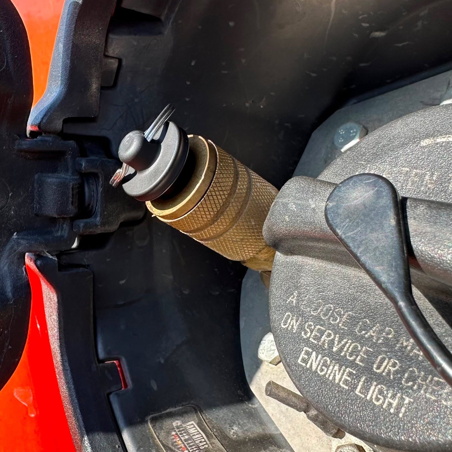 Close up shot of Coupler  cork installed.
