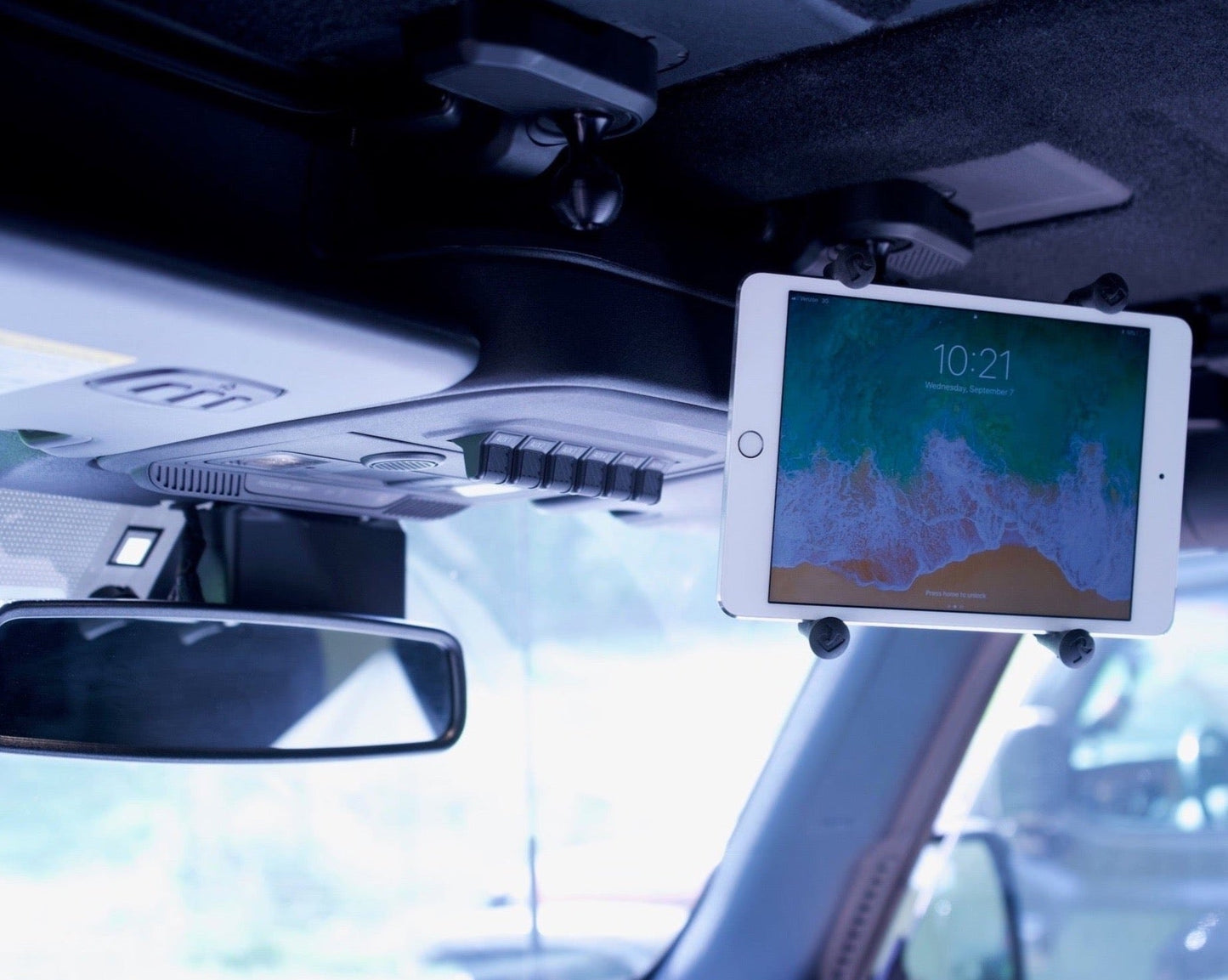 Bronco 1"  Freedom Panel Ball  Mount with Tablet Mount